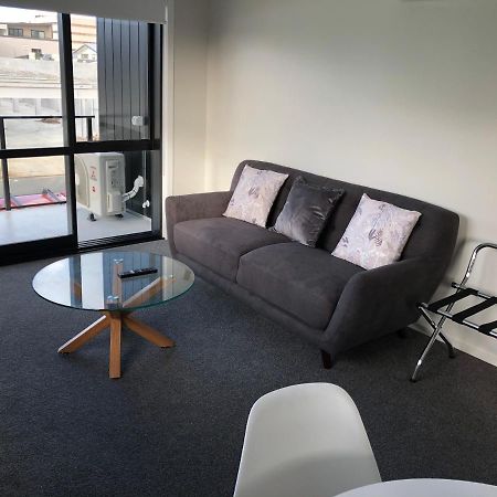 Central Stadium Apartments ハミルトン エクステリア 写真