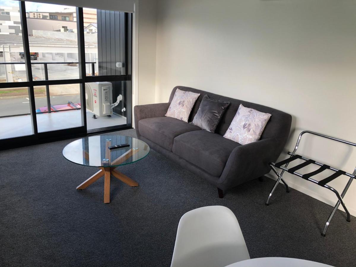 Central Stadium Apartments ハミルトン エクステリア 写真